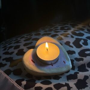 Heart-Shaped Candle Holder - Cream